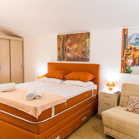 Apartments & Studios Tomanovic Μπούντβα Εξωτερικό φωτογραφία